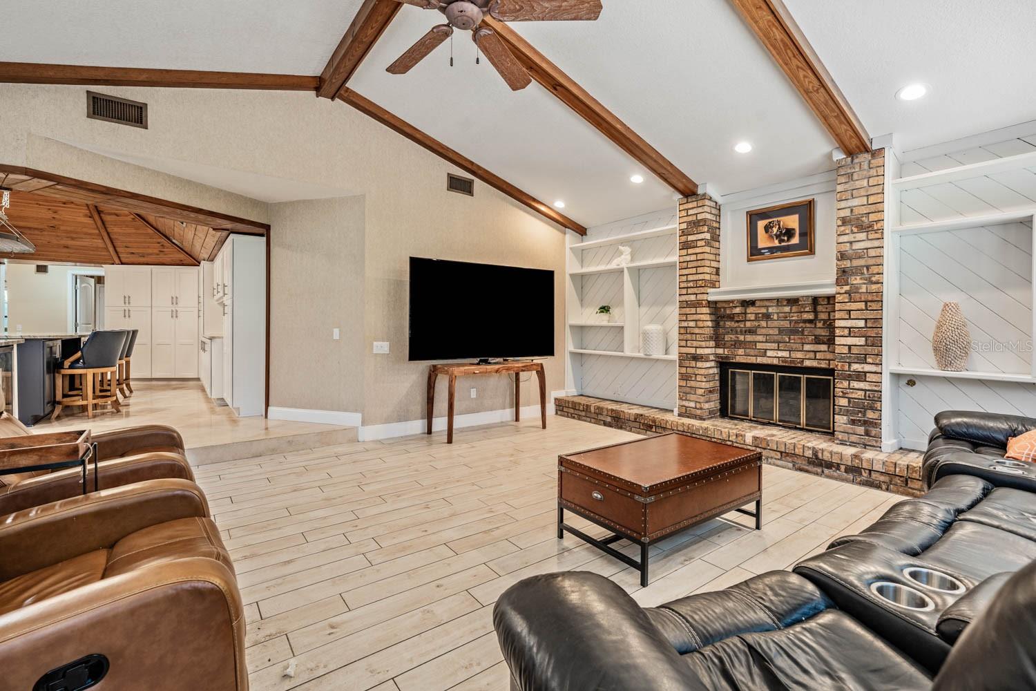 CYPRESS RUN UNIT II - Residential
