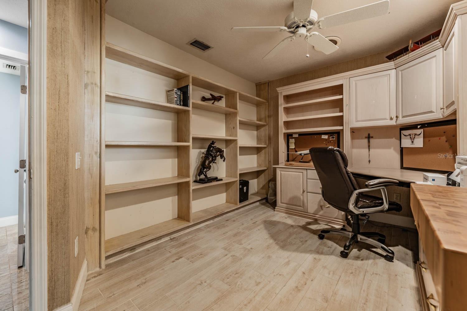 CYPRESS RUN UNIT II - Residential