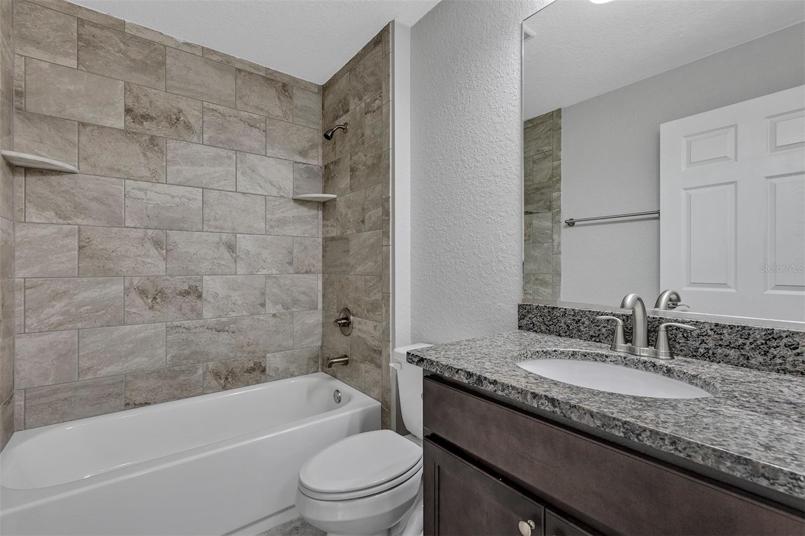 MARION OAKS UN 7 - Residential