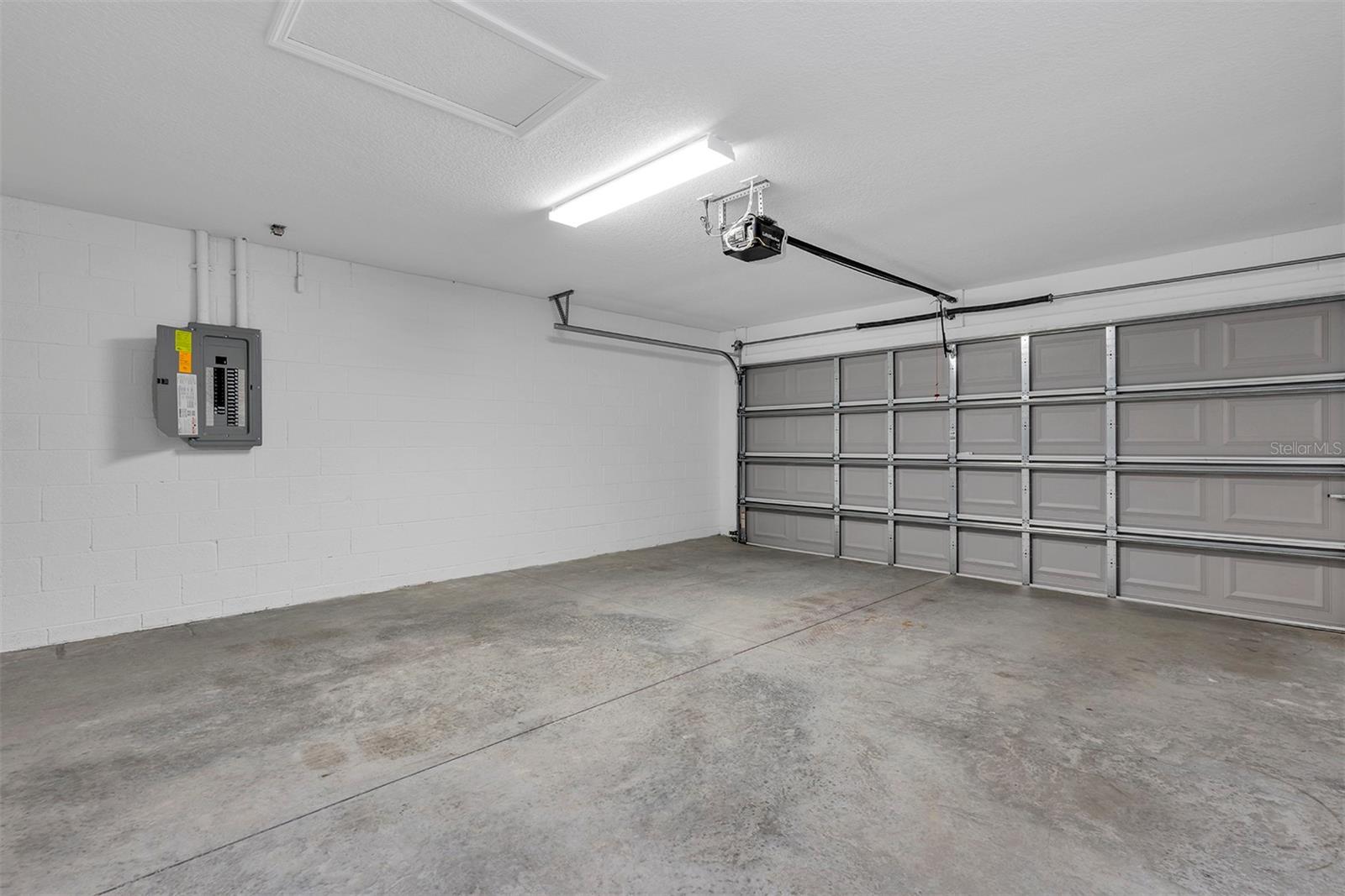 MARION OAKS UN 7 - Residential