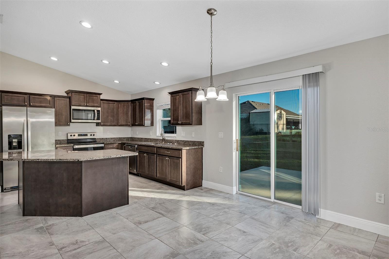 MARION OAKS UN 7 - Residential