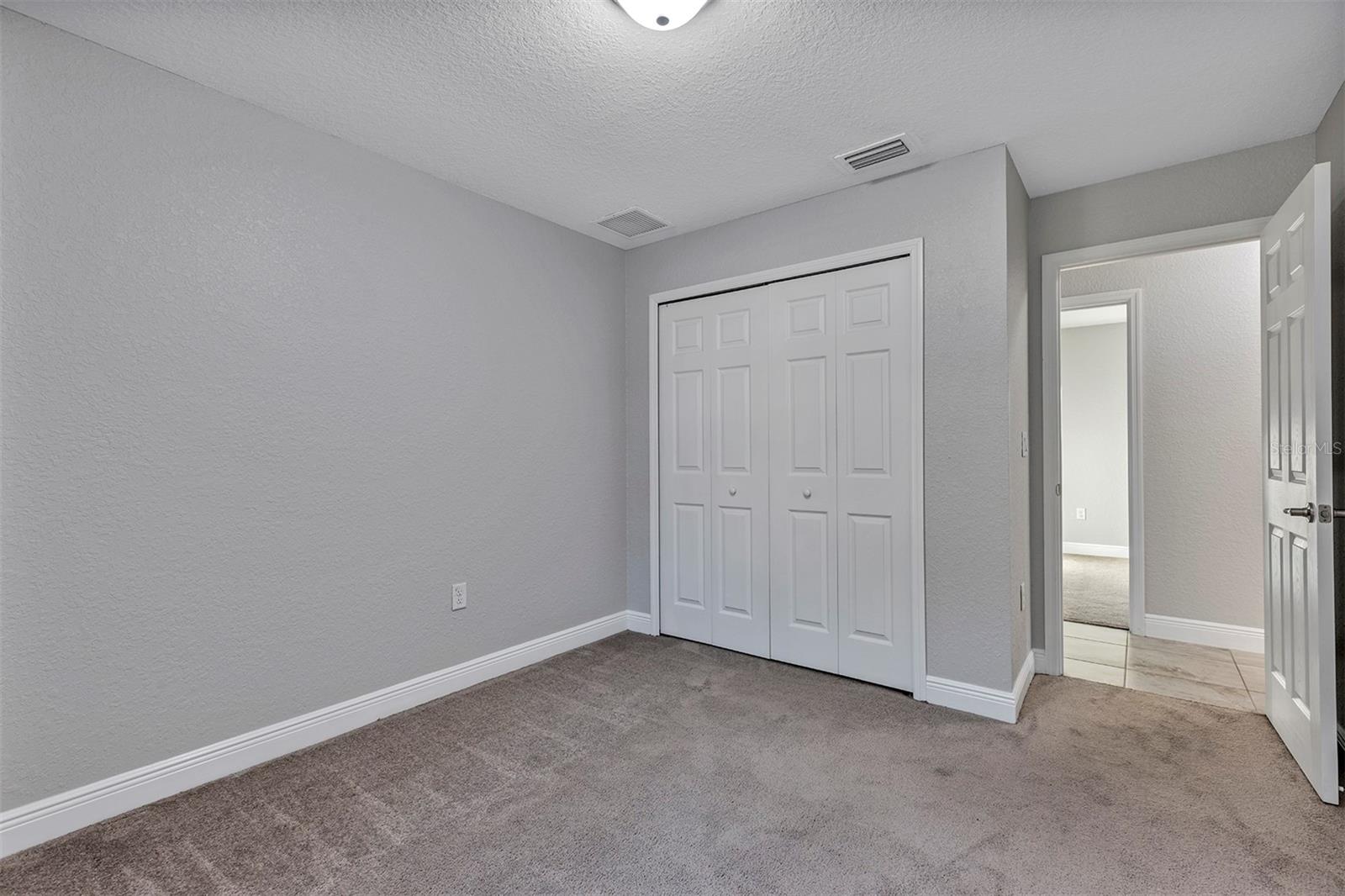 MARION OAKS UN 7 - Residential