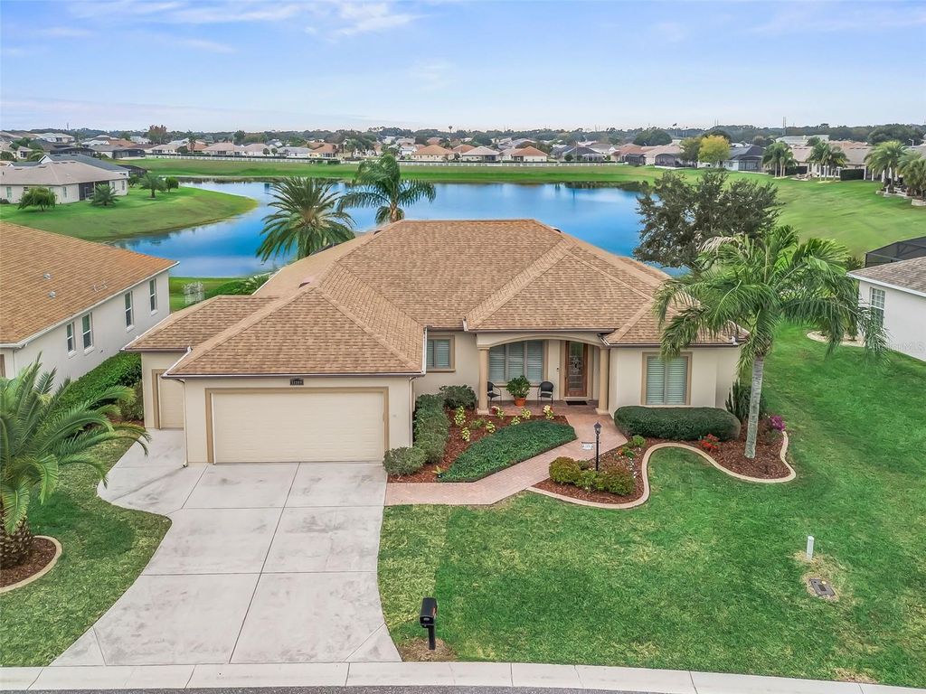 Photo of 11108 SE 170th Place, Summerfield, FL 34491 (MLS # G5105358)