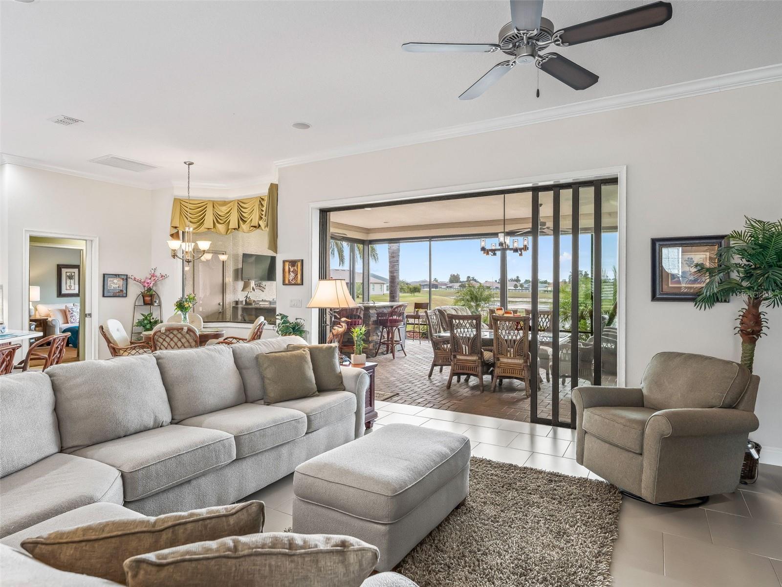 STONECREST - Residential