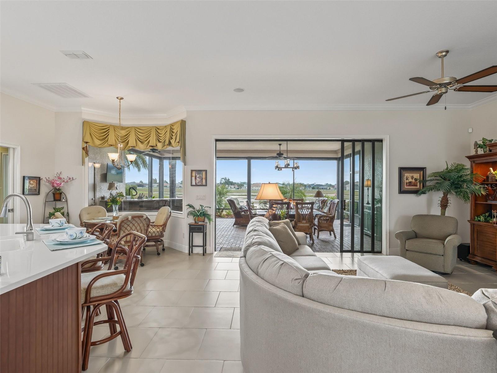 STONECREST - Residential