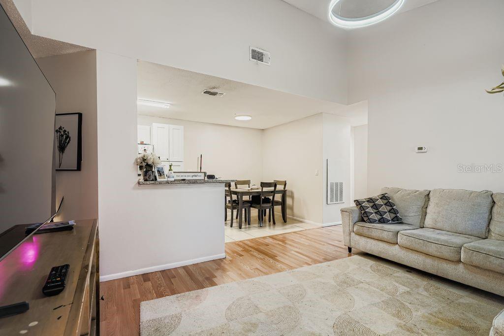 2548 GRASSY POINT DRIVE 202