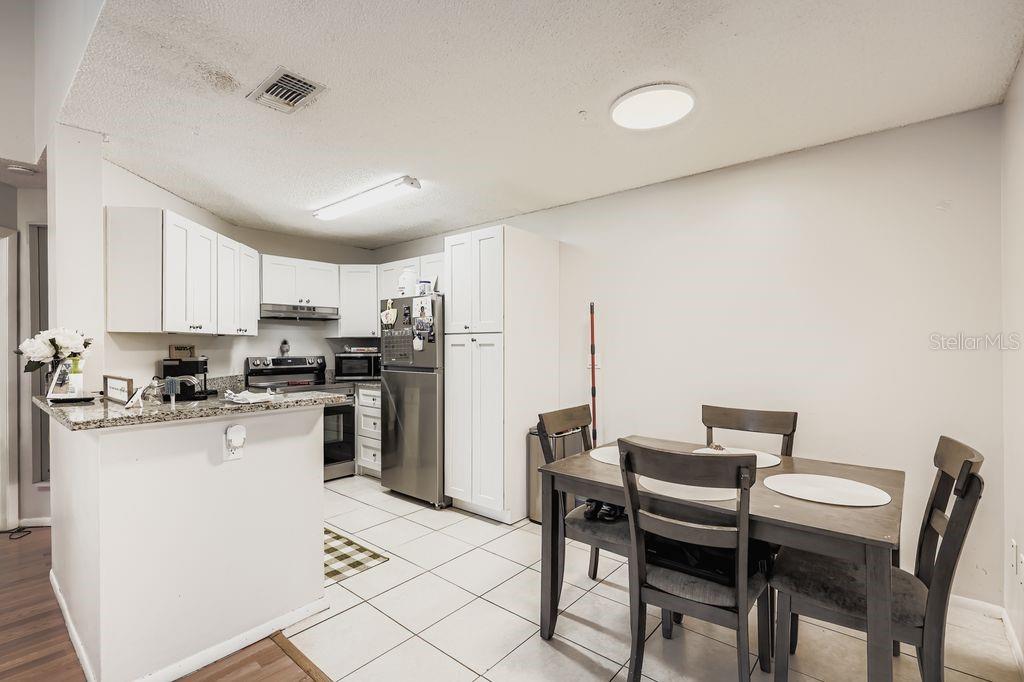 REGENCY PARK AT LAKE MARY A CONDO - Residential