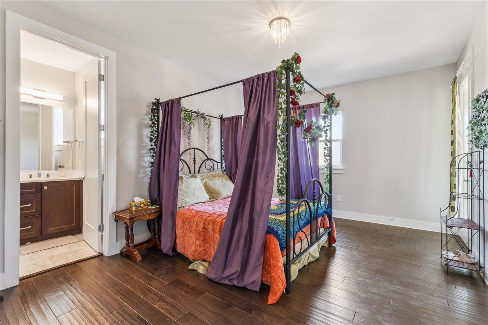 WATERS EDGE/LK NONA - Residential