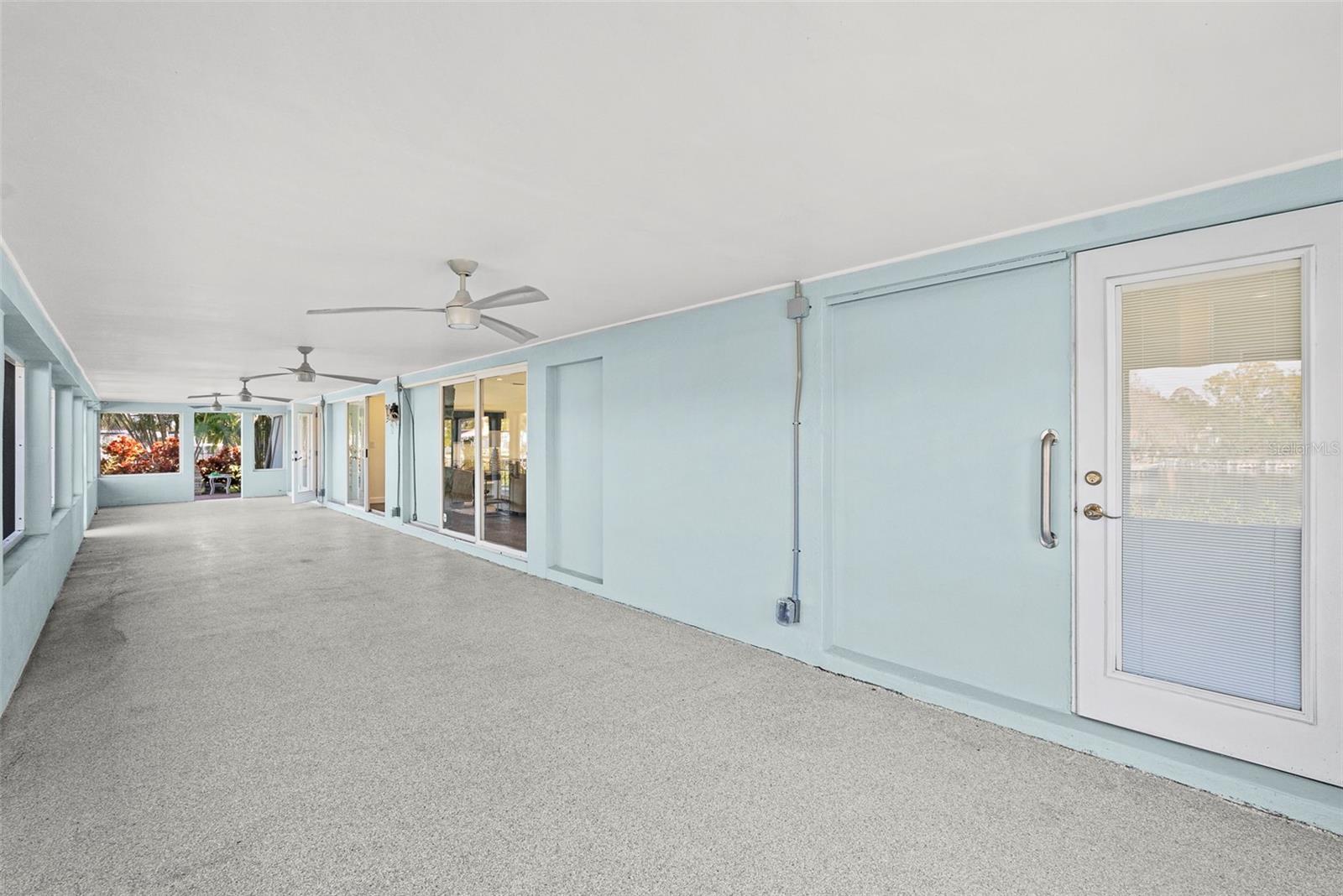 SHORE ACRES VENICE SEC 2ND REPLAT - Residential