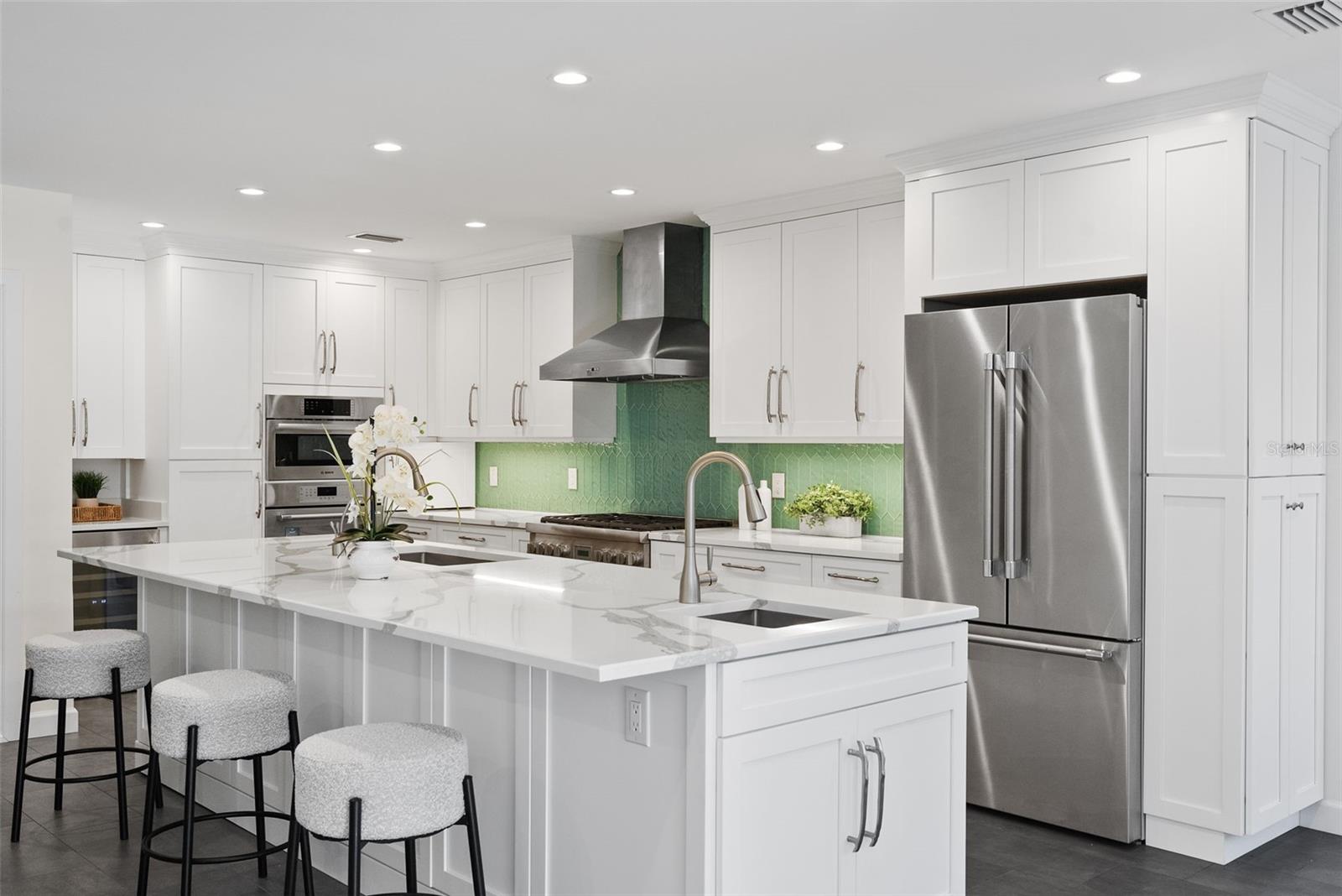 5173 HORSESHOE PLACE