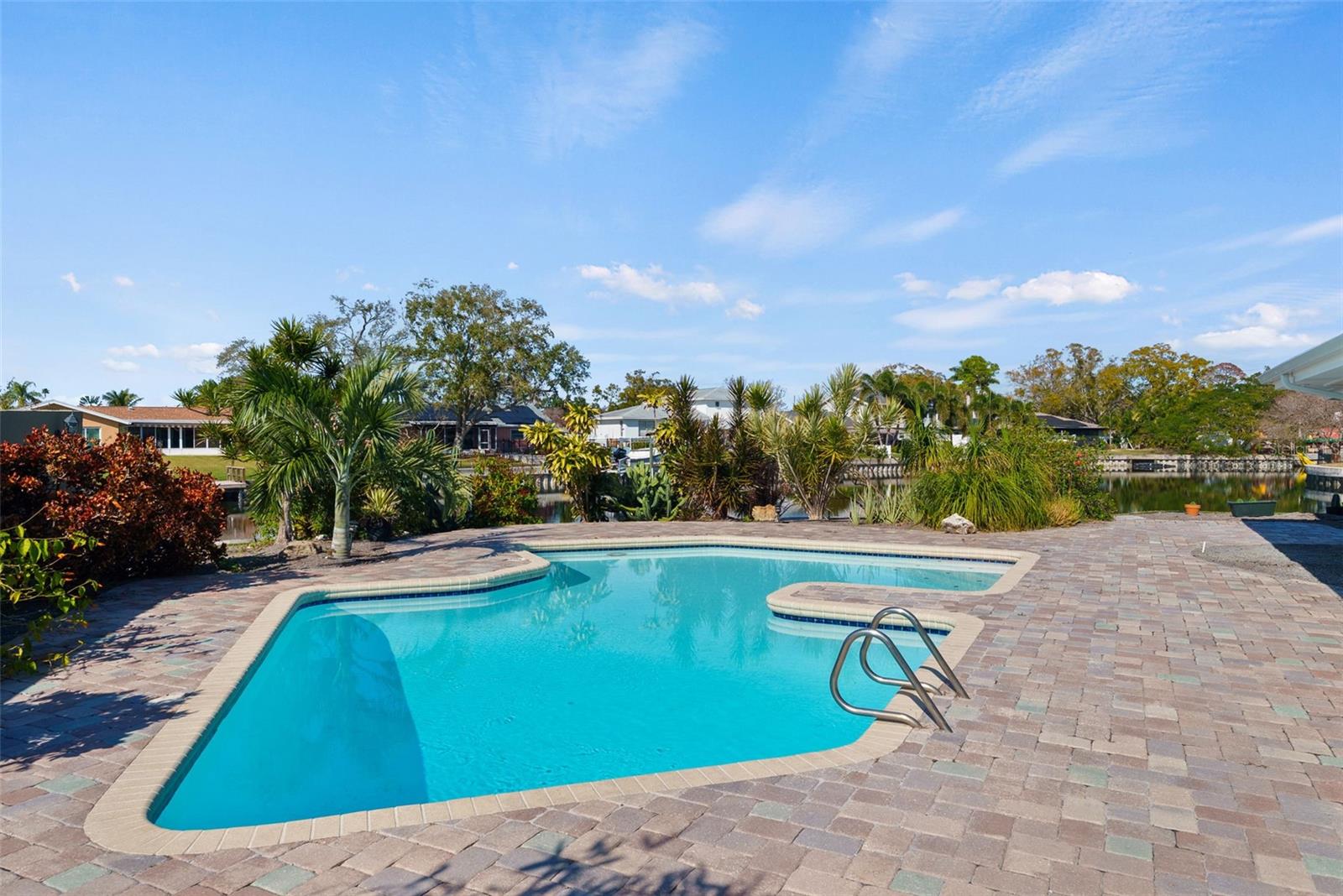 SHORE ACRES VENICE SEC 2ND REPLAT - Residential