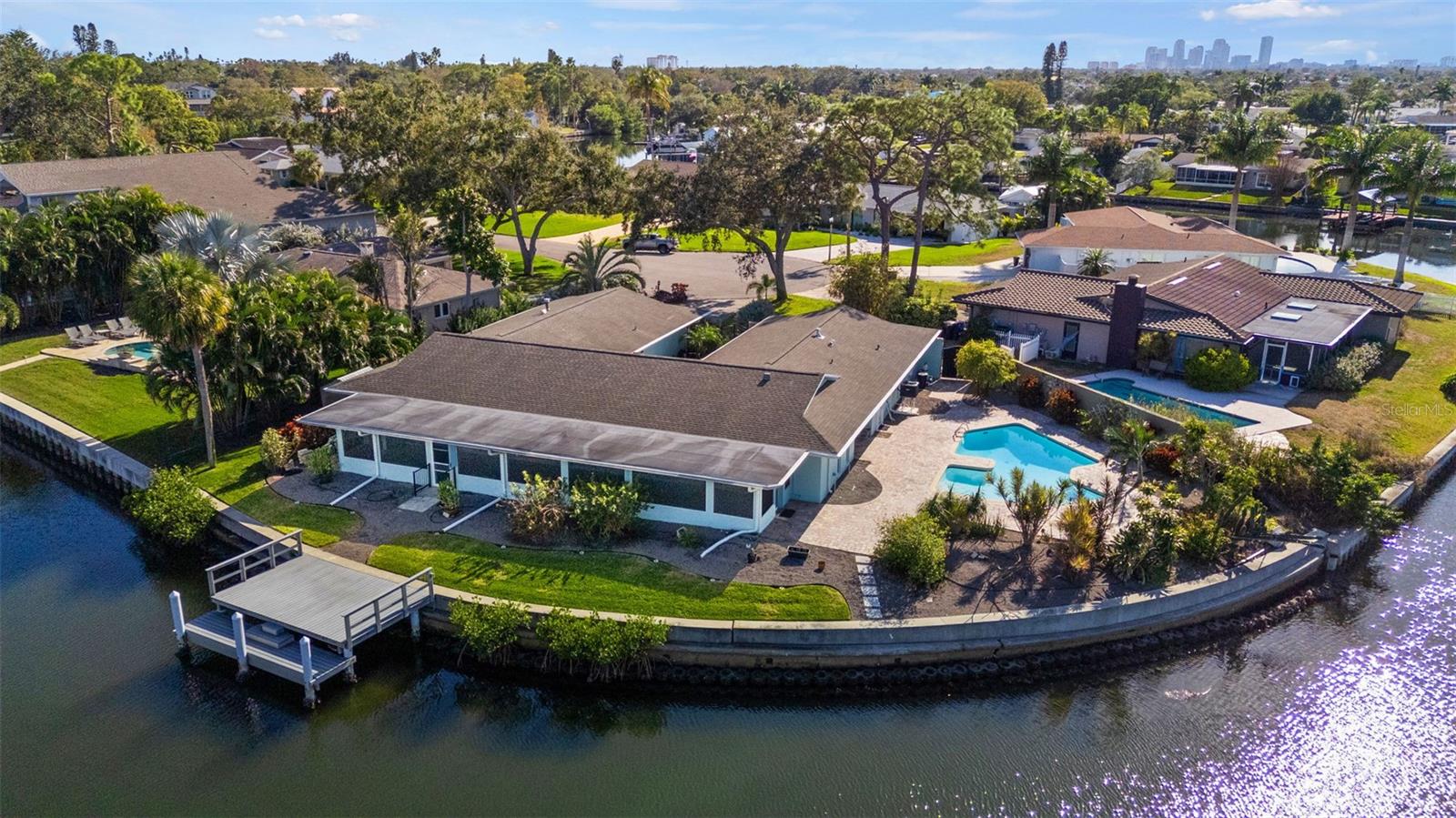 SHORE ACRES VENICE SEC 2ND REPLAT - Residential