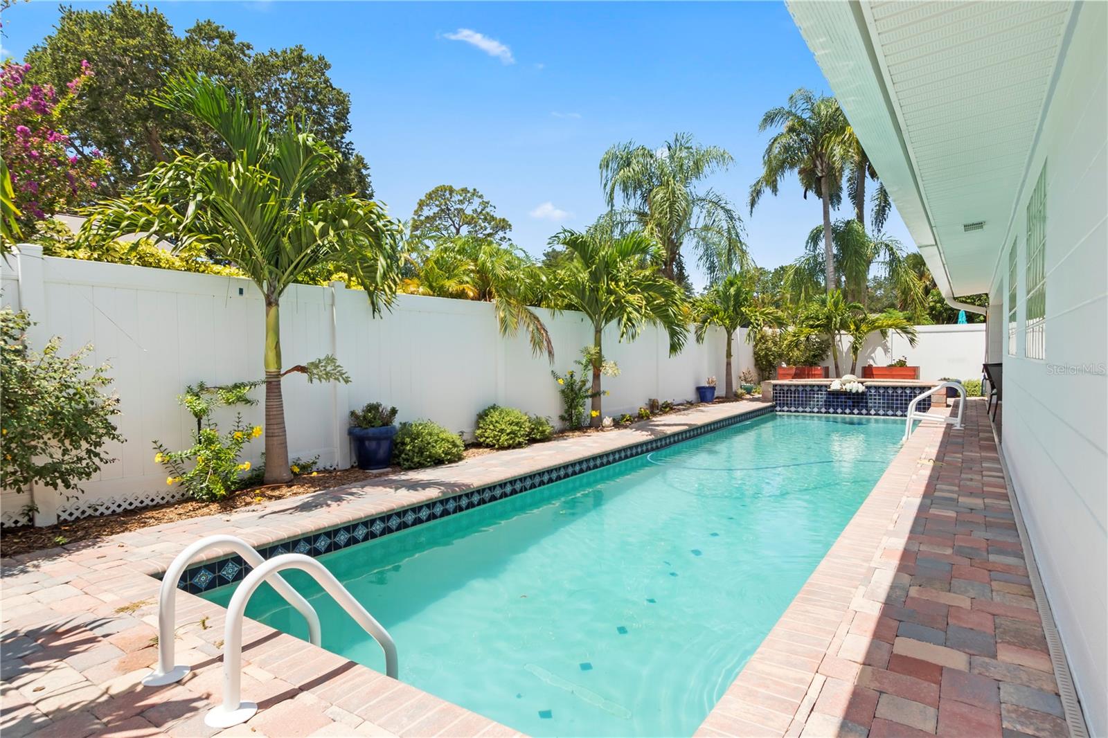 BOCA CIEGA RIDGE 4TH ADD - Residential