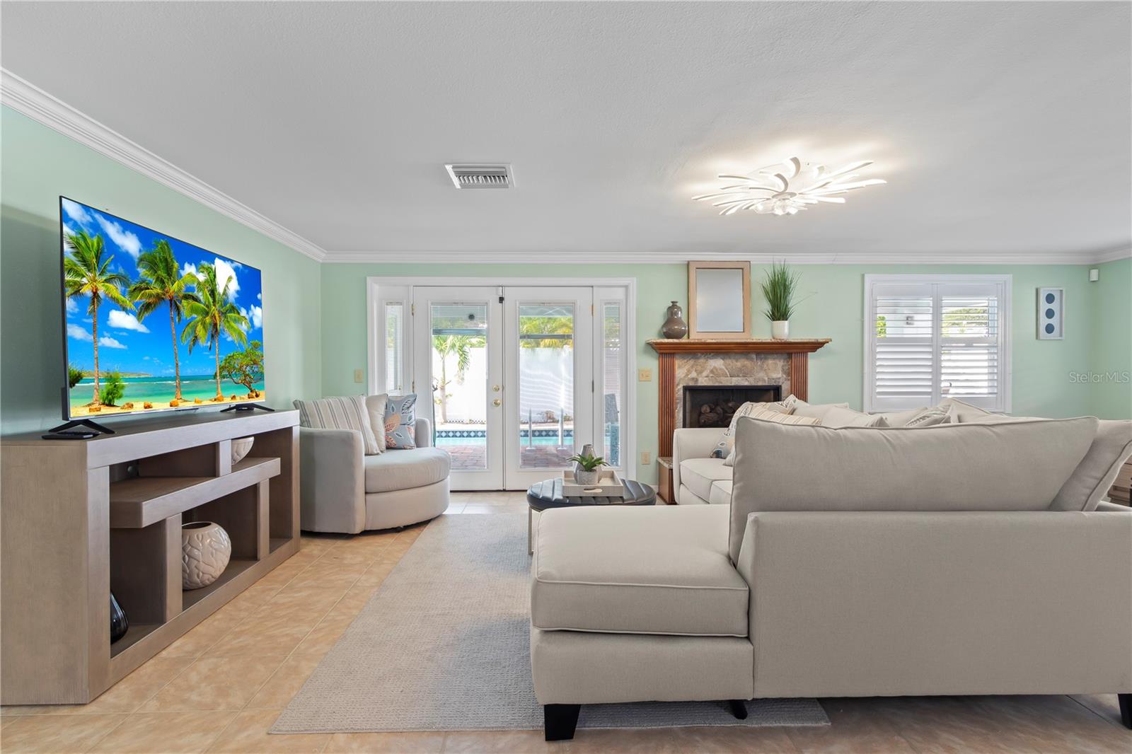 BOCA CIEGA RIDGE 4TH ADD - Residential