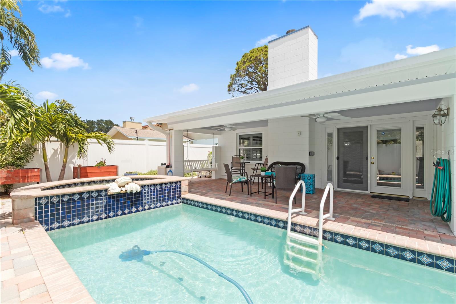 BOCA CIEGA RIDGE 4TH ADD - Residential
