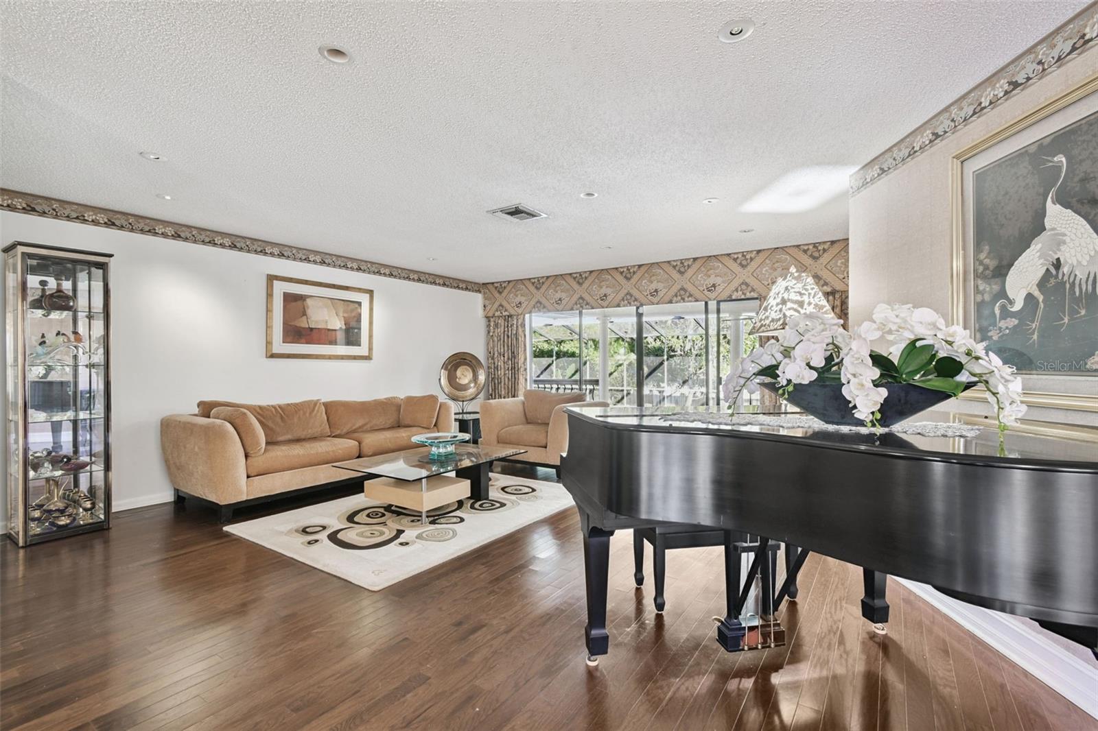 HIGH POINT ESTATES - Residential