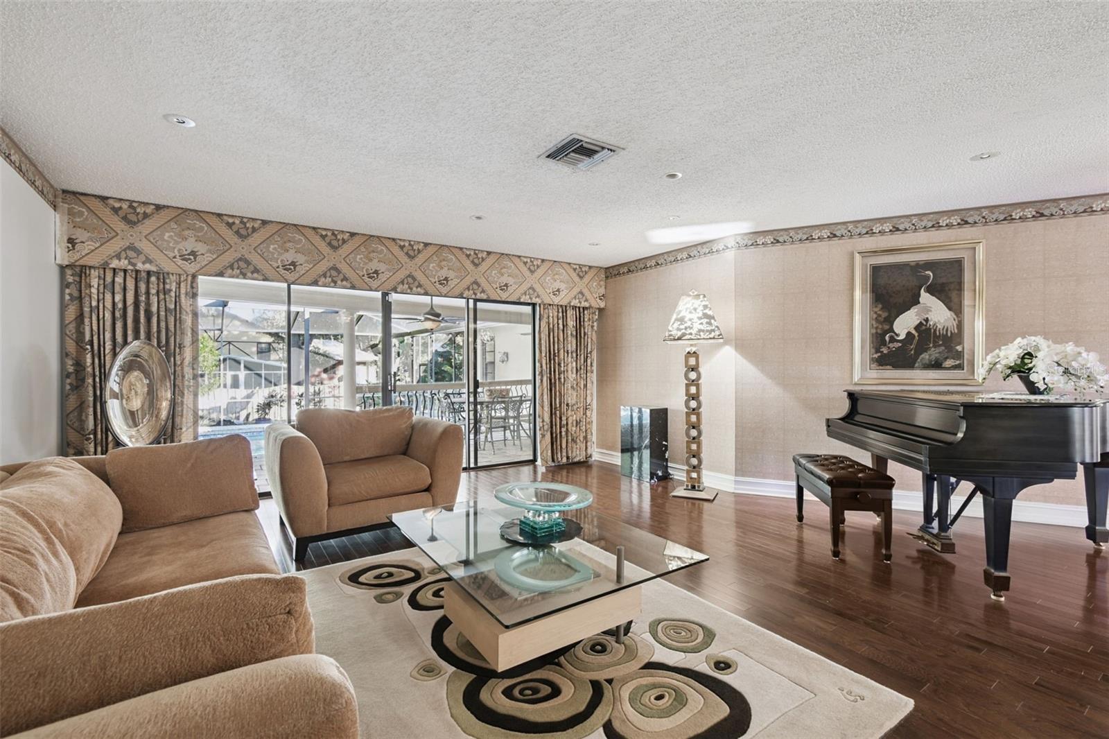 HIGH POINT ESTATES - Residential