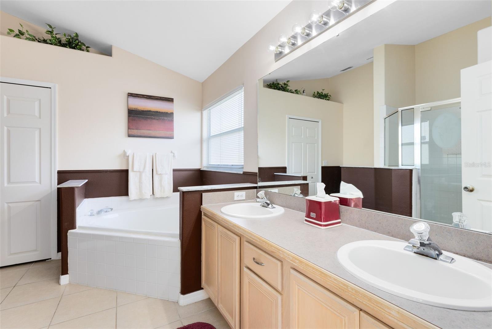 INDIAN RIDGE VILLAS PH 4 - Residential