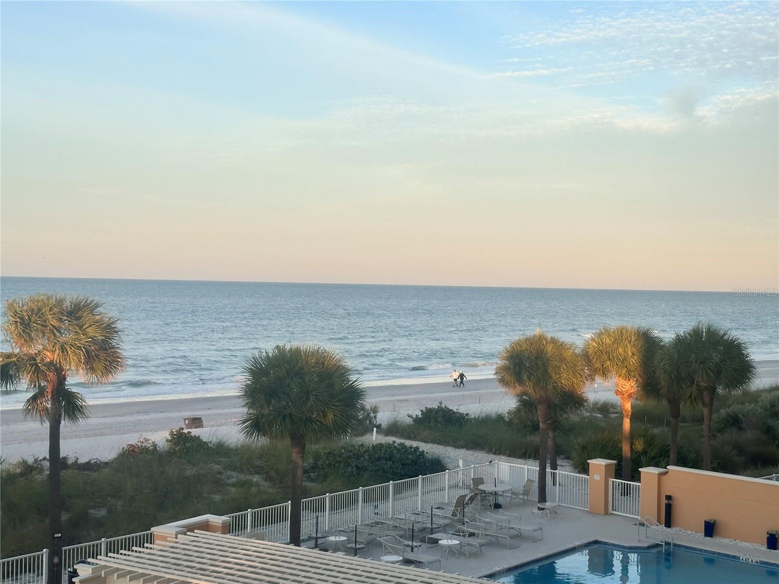 SERENO CONDO - Residential