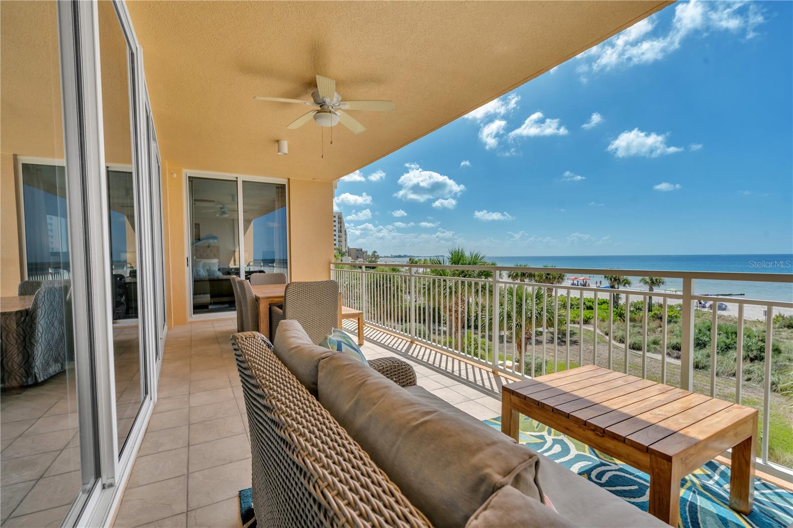 SERENO CONDO - Residential