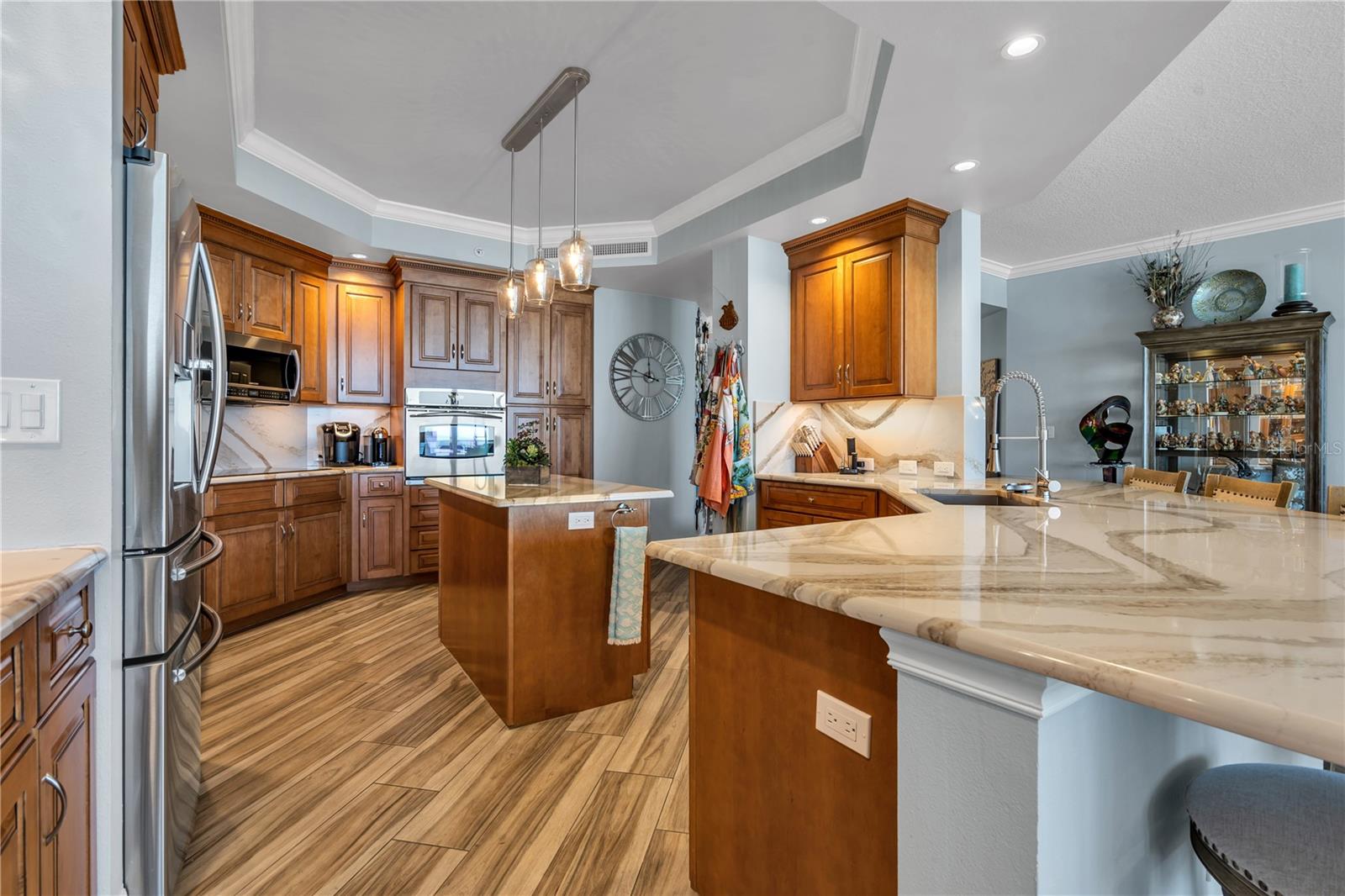 SERENO CONDO - Residential