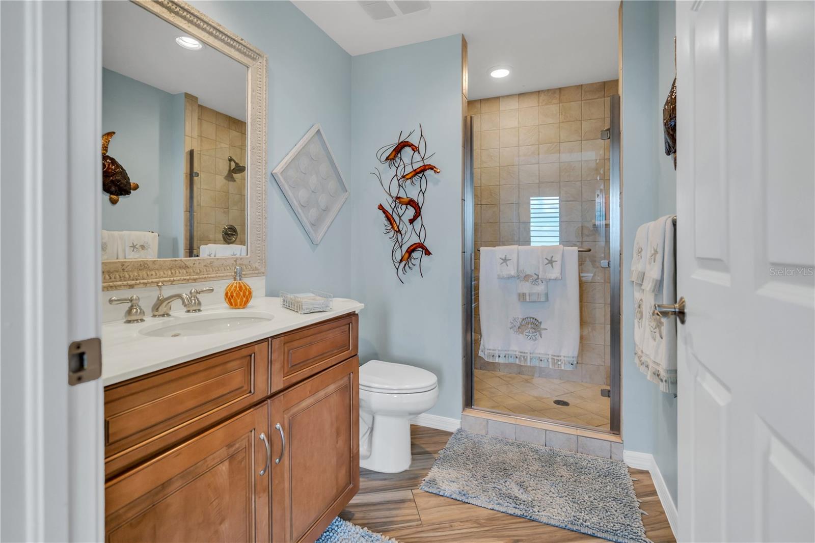 SERENO CONDO - Residential