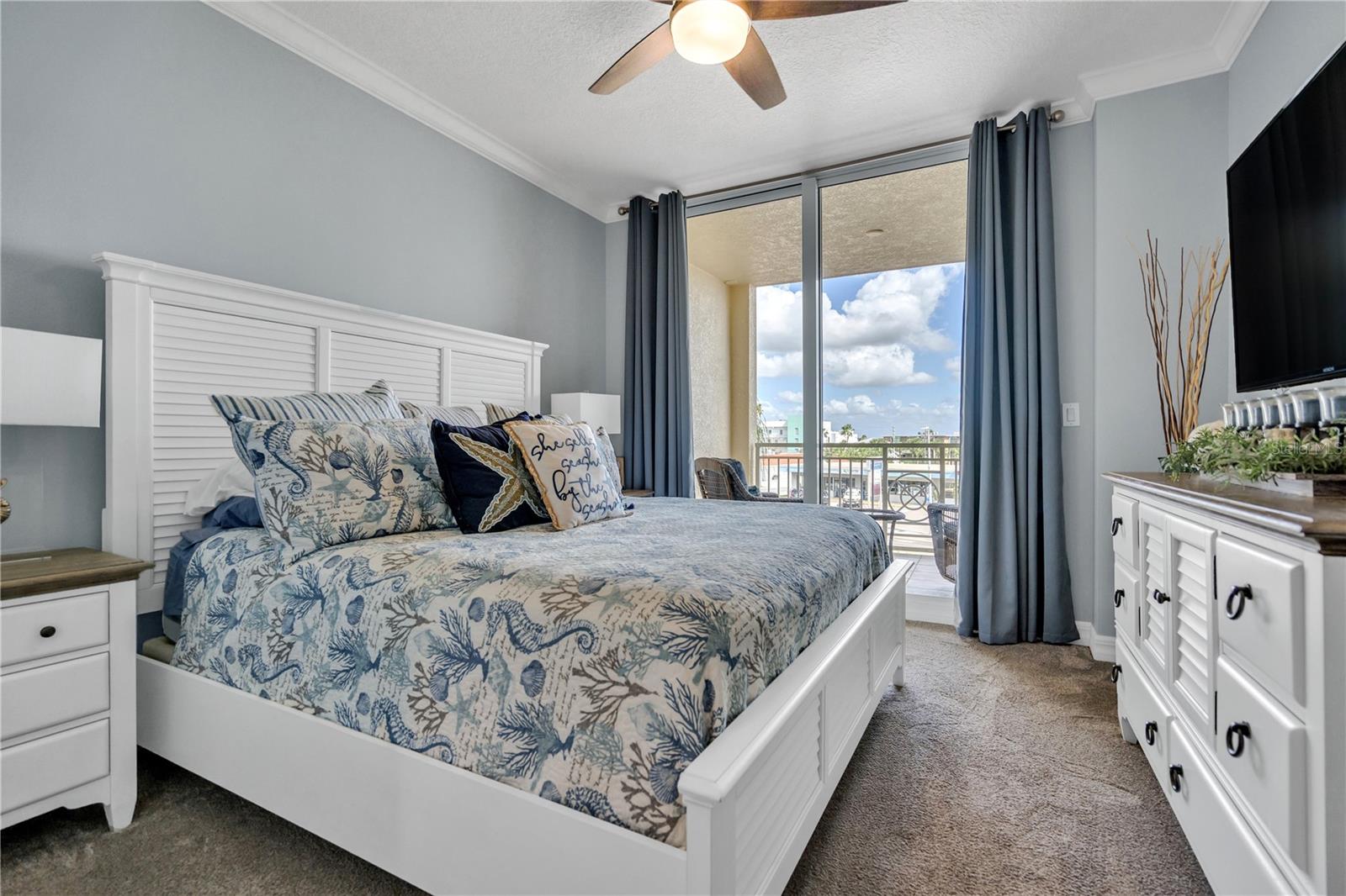 SERENO CONDO - Residential