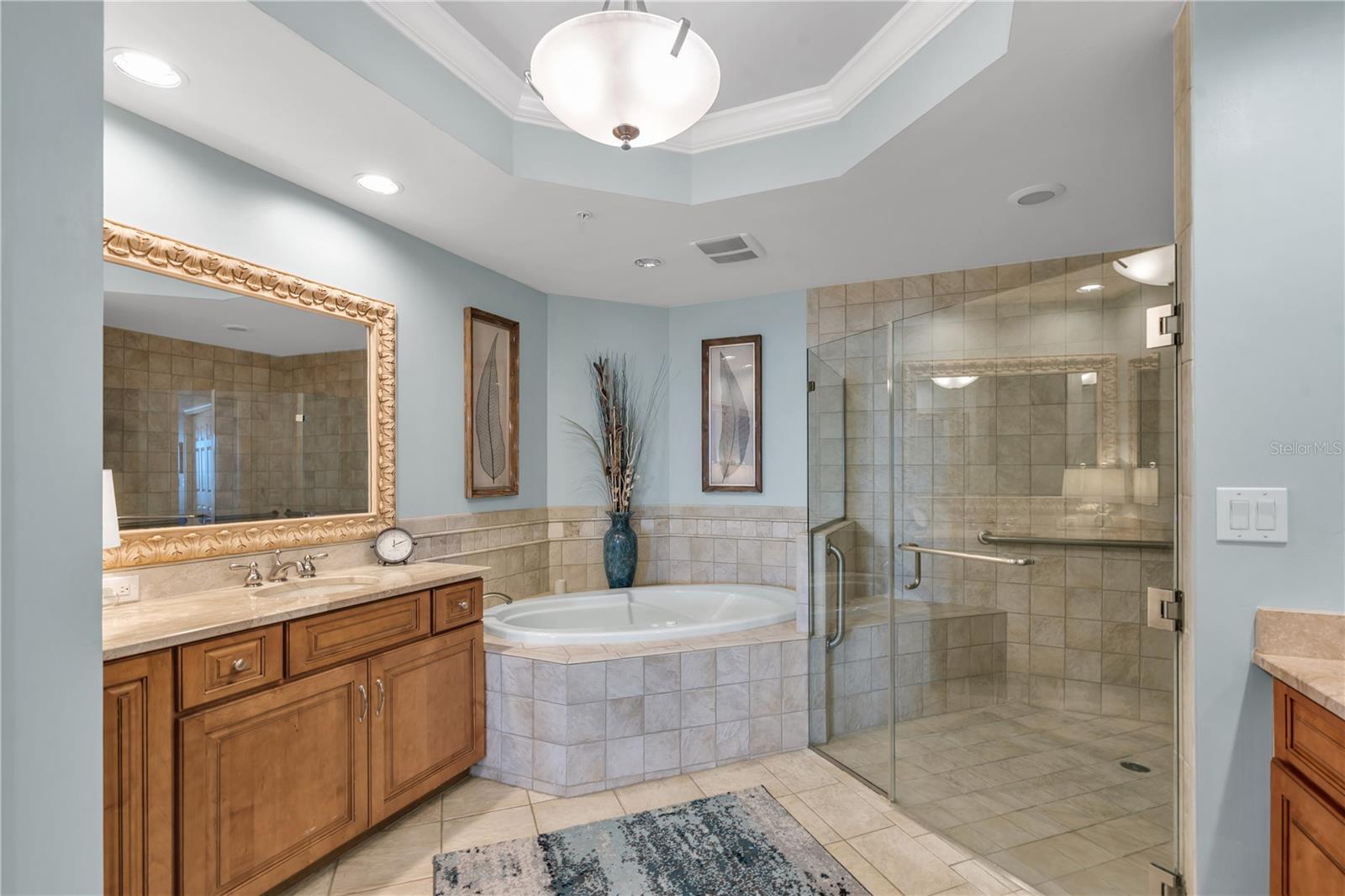 SERENO CONDO - Residential