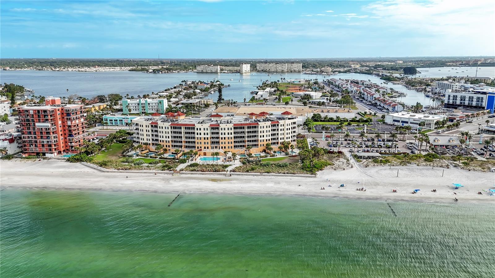 SERENO CONDO - Residential