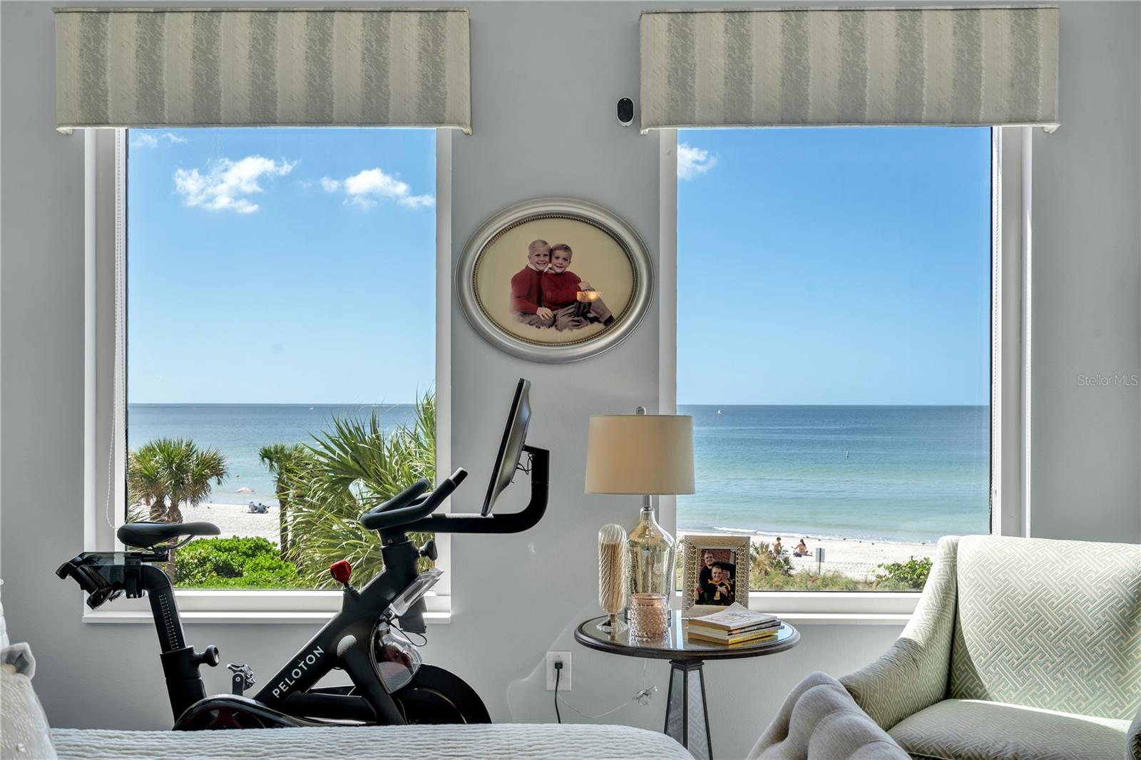 SERENO CONDO - Residential