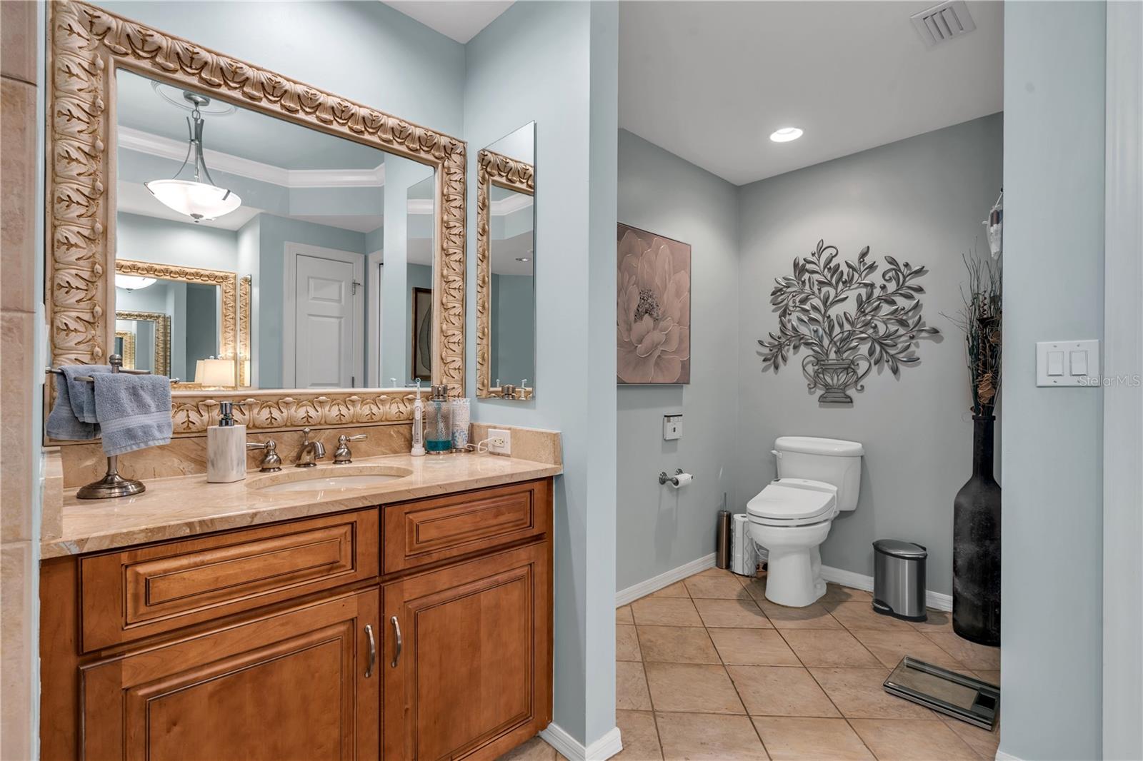 SERENO CONDO - Residential