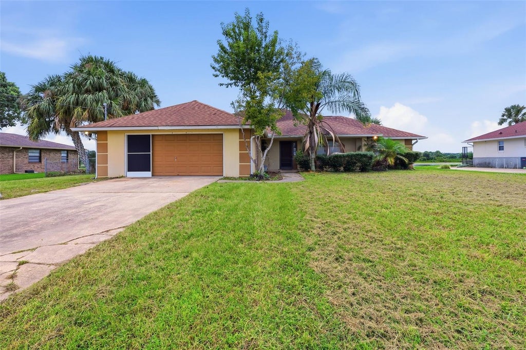 Photo of 1096 Prescott Boulevard, Deltona, FL 32738 (MLS # OM732148)