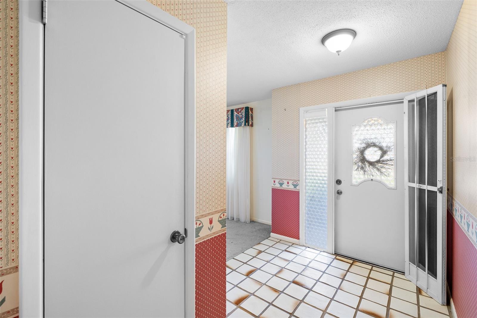 WEST WOODS - Residential