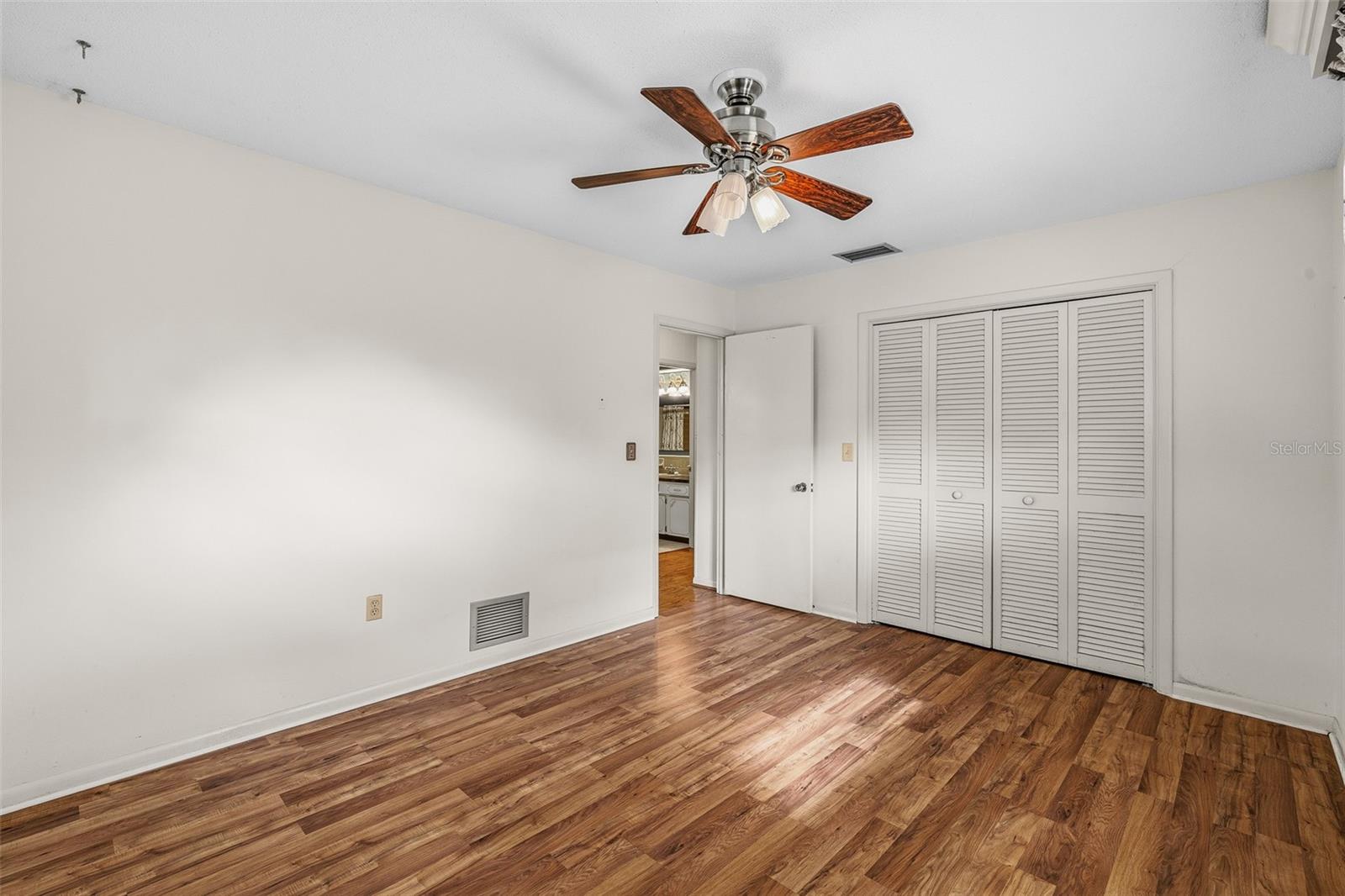 WEST WOODS - Residential