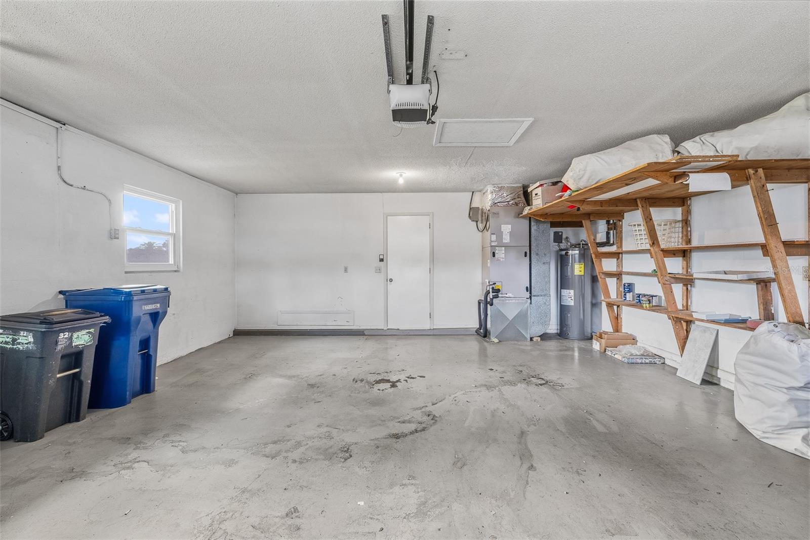 WEST WOODS - Residential