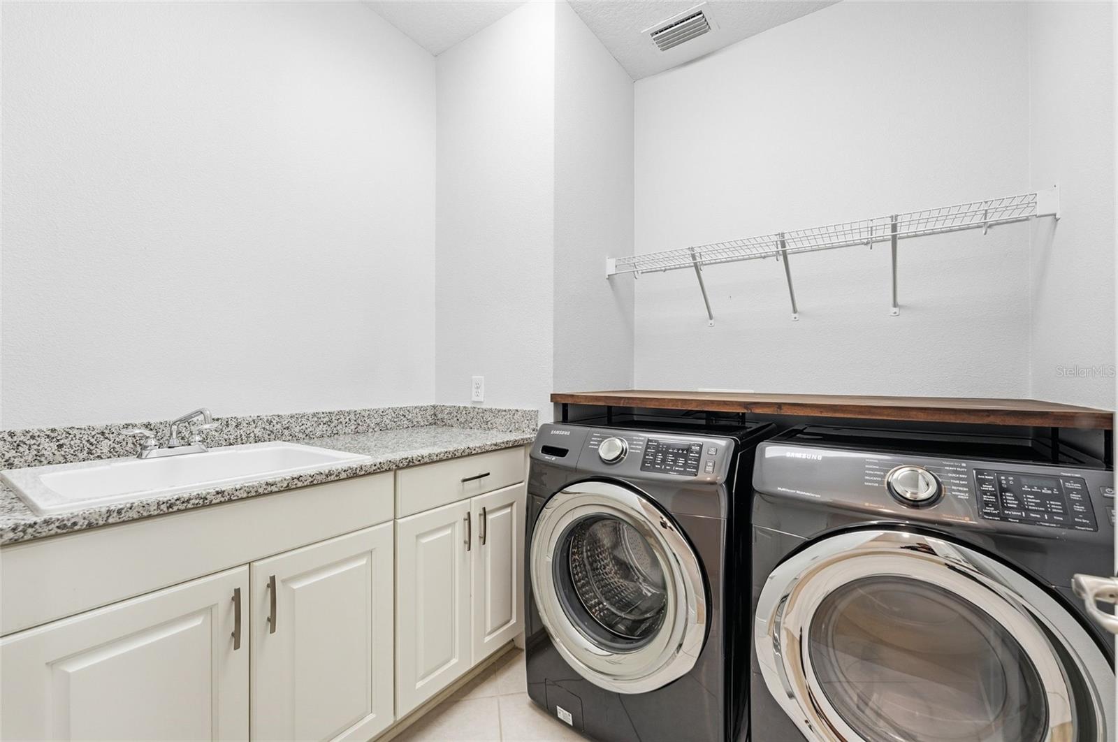 LAKESHORE PRESERVE PH 1 - Residential