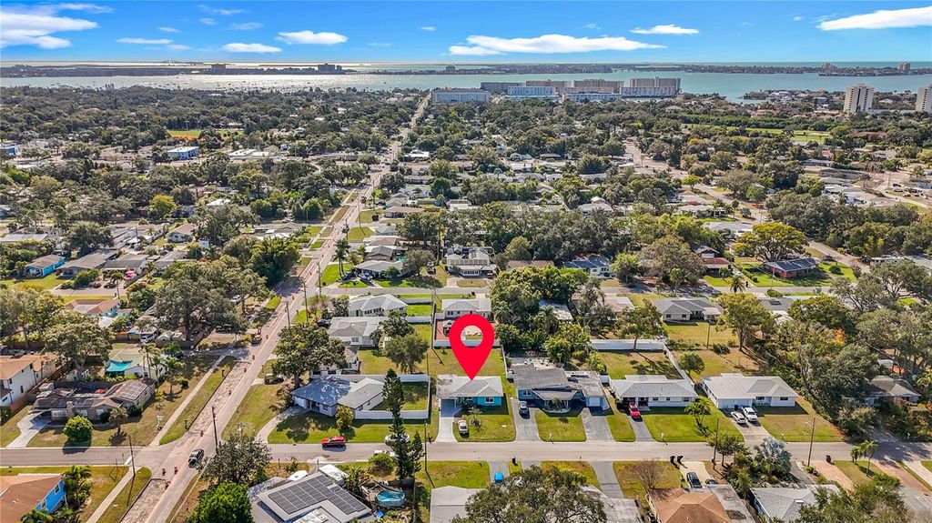 Photo of 5810 Tangerine Avenue S, Gulfport, FL 33707 (MLS # TB8461389)