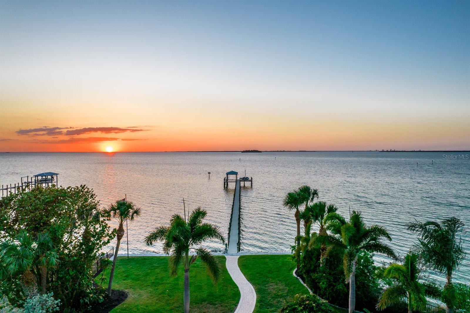 SURFSIDE ESTATES BY THE BAY - Residential