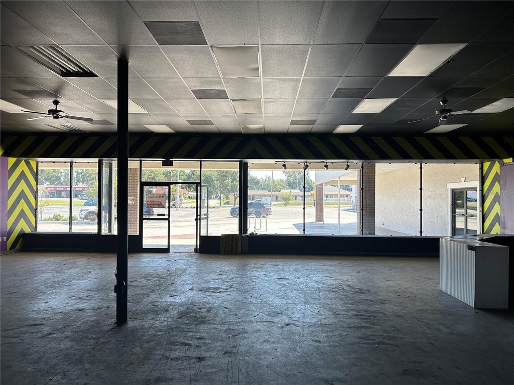 Photo of 706 S Pine Avenue, Ocala, FL 34471 (MLS # OM733861)