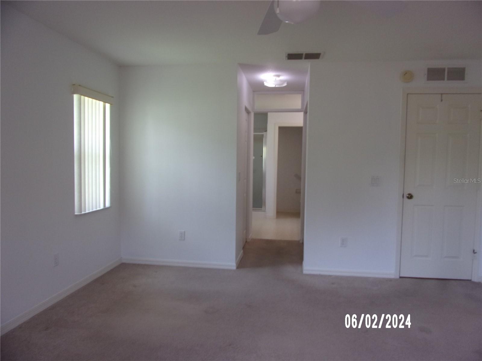 Photo 12 of 26 of 11372 SE 178TH PLACE house