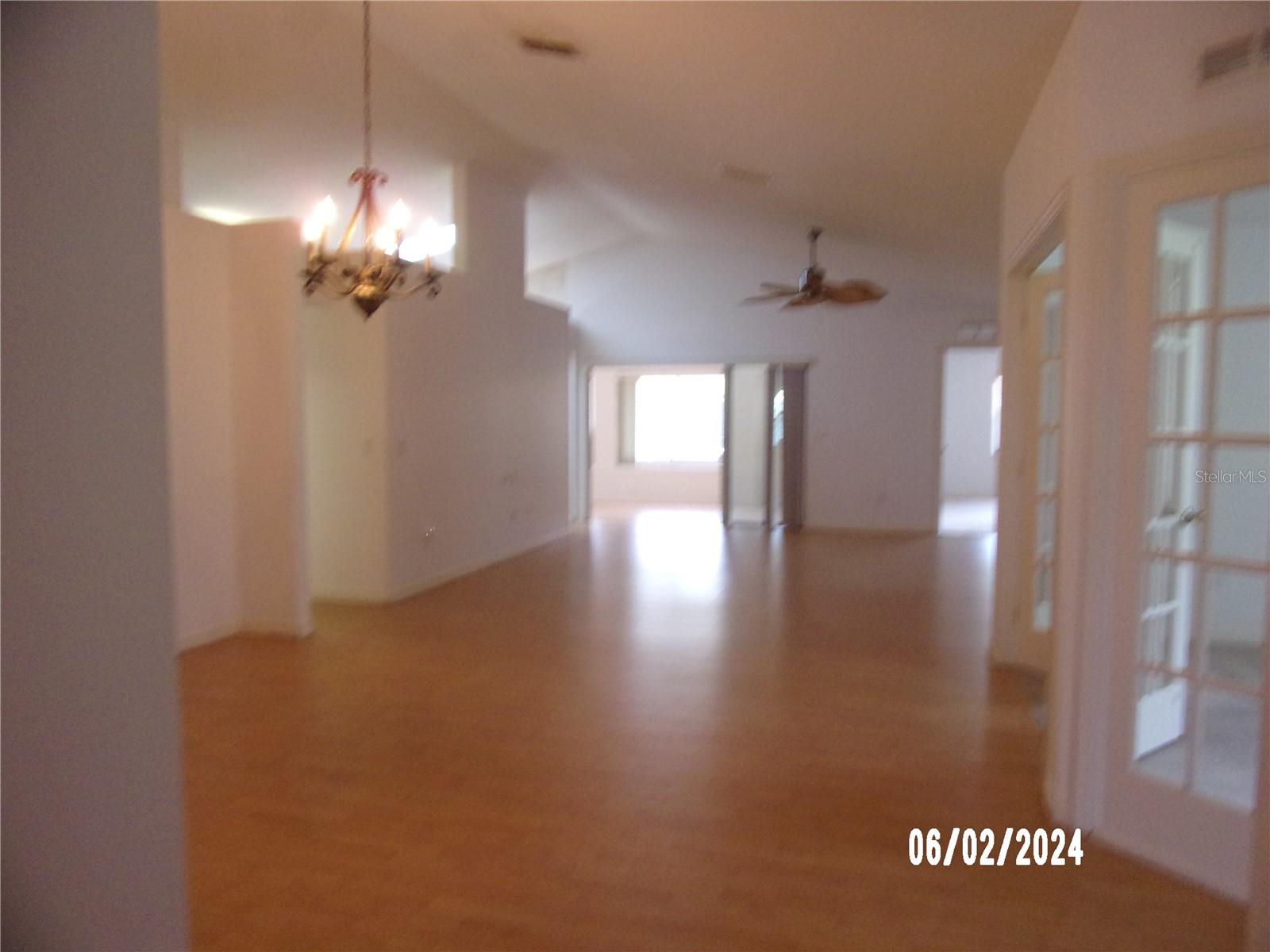 Photo 4 of 26 of 11372 SE 178TH PLACE house