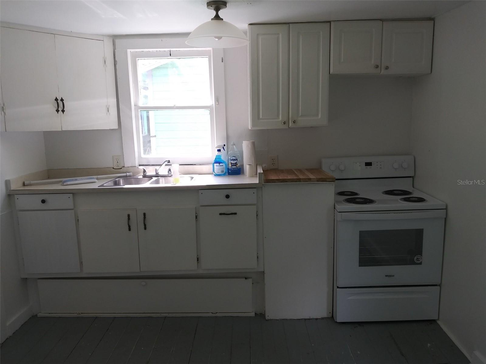 DELAND AREA SEC 4 S OF KY AVE - Residential Income