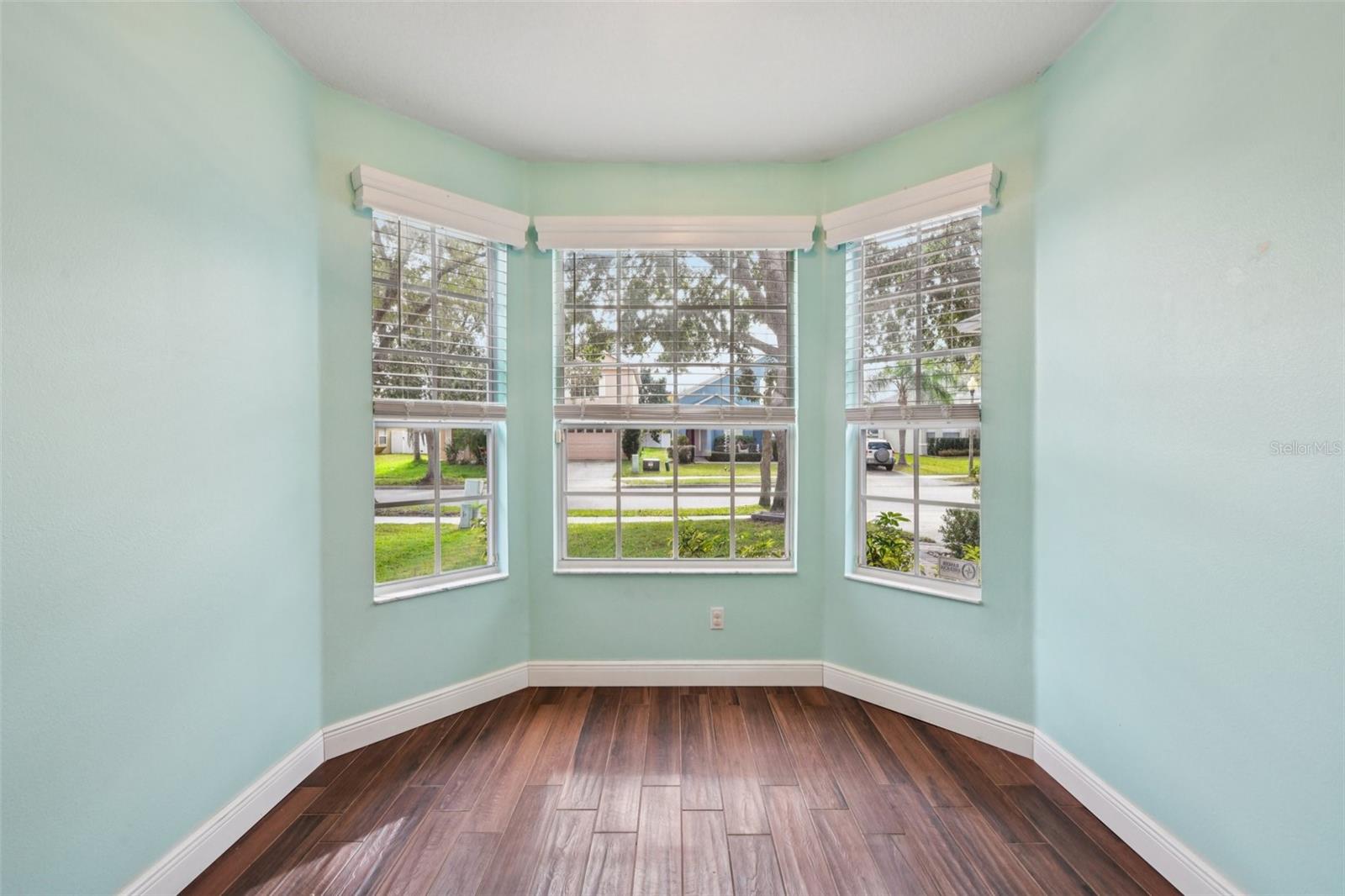 VISTA LAKES VILLAGE N-2 AMHURST - Residential