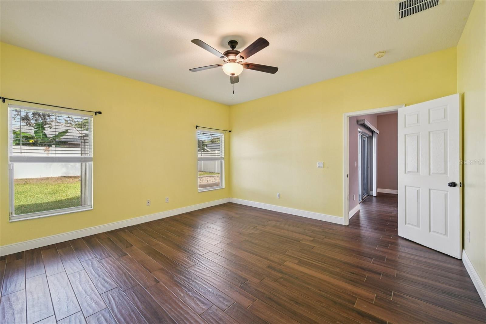 VISTA LAKES VILLAGE N-2 AMHURST - Residential