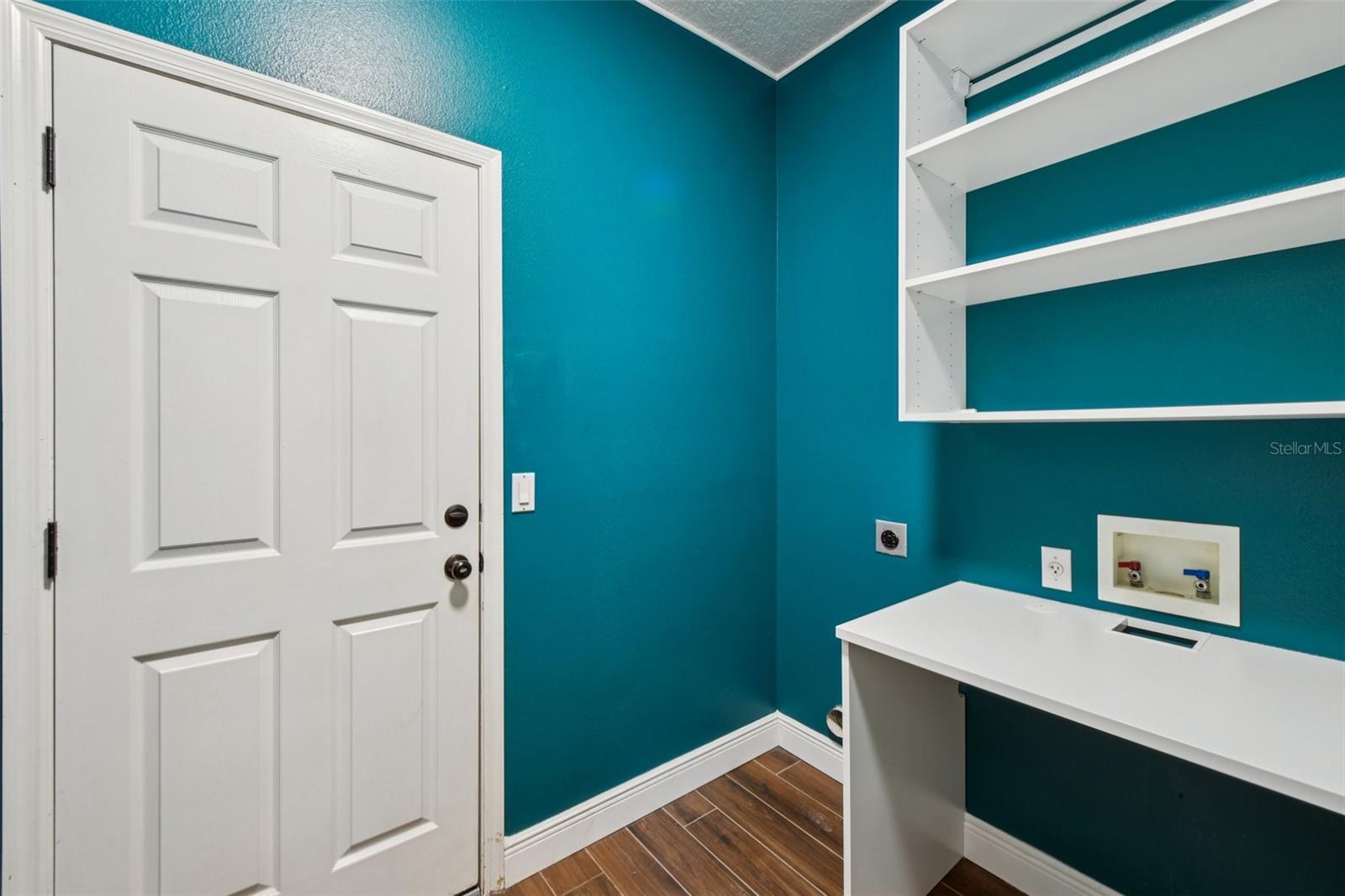 VISTA LAKES VILLAGE N-2 AMHURST - Residential