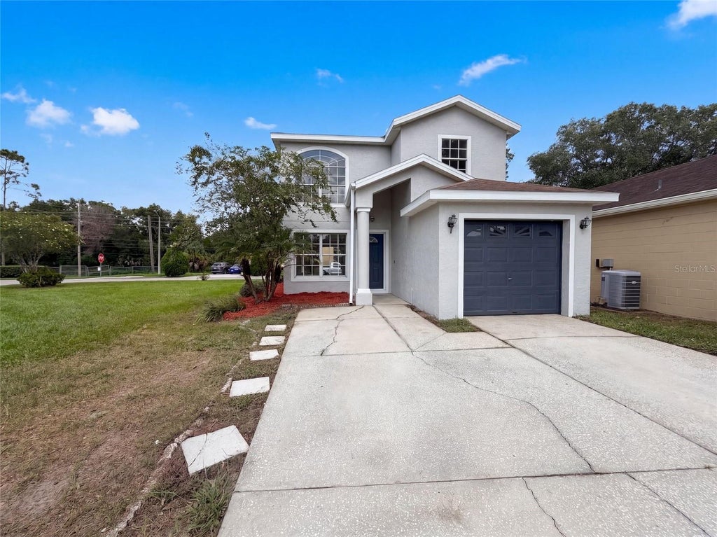 Photo of 1611 Callie Court, Apopka, FL 32703 (MLS # O6441264)