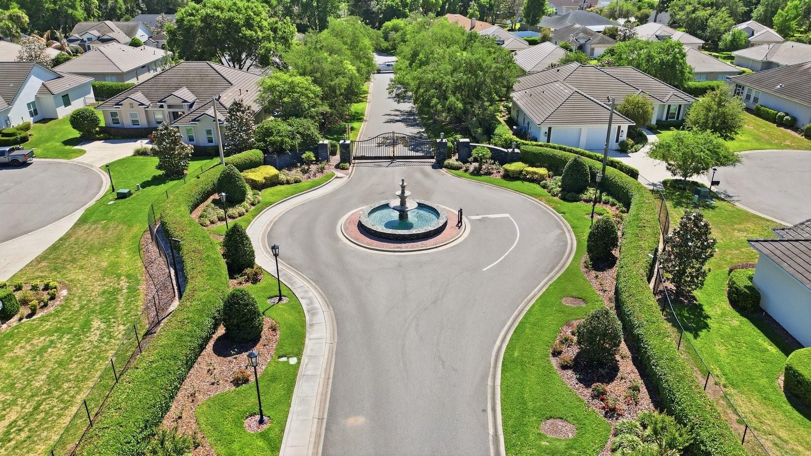 LAUREL WOOD - Residential