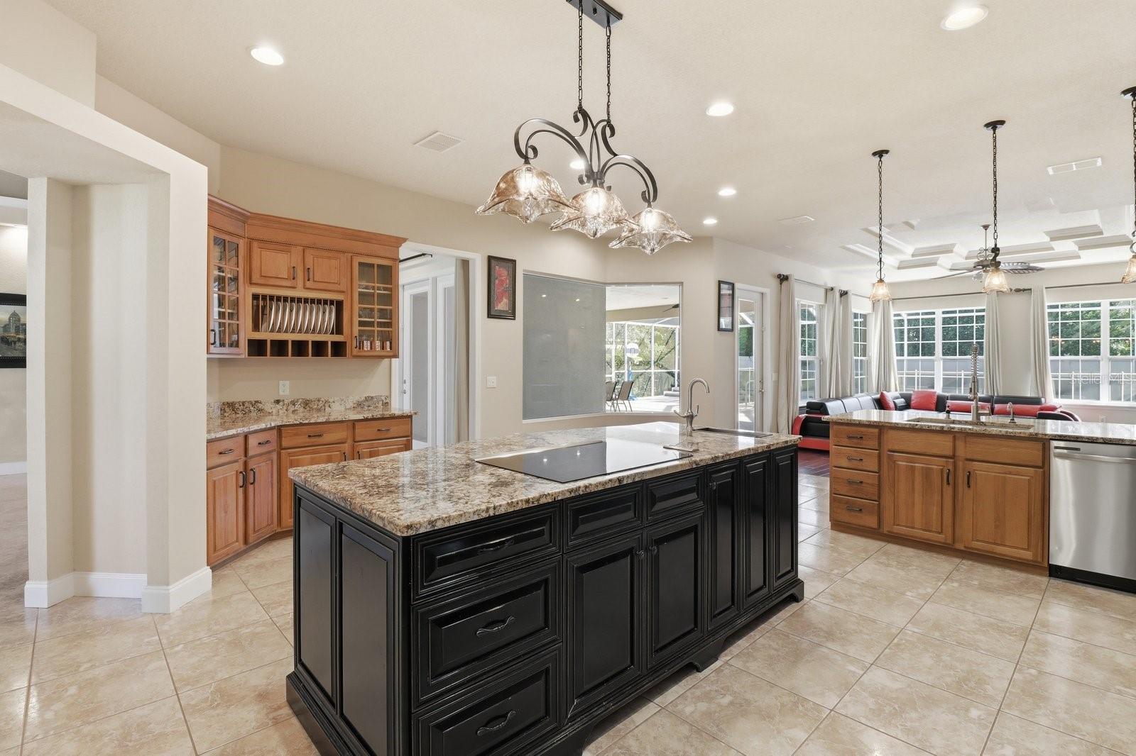 LAUREL WOOD - Residential