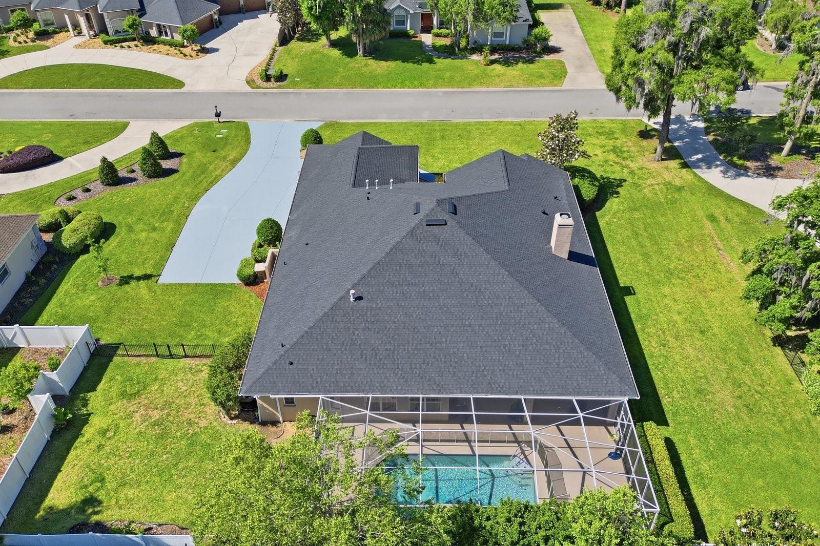 LAUREL WOOD - Residential