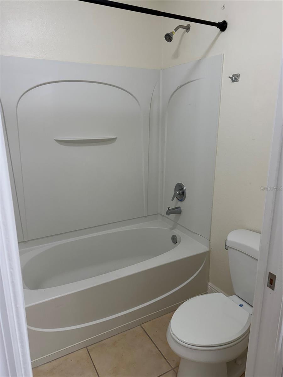 CLUB CORTILE CONDO PH 7 - Residential